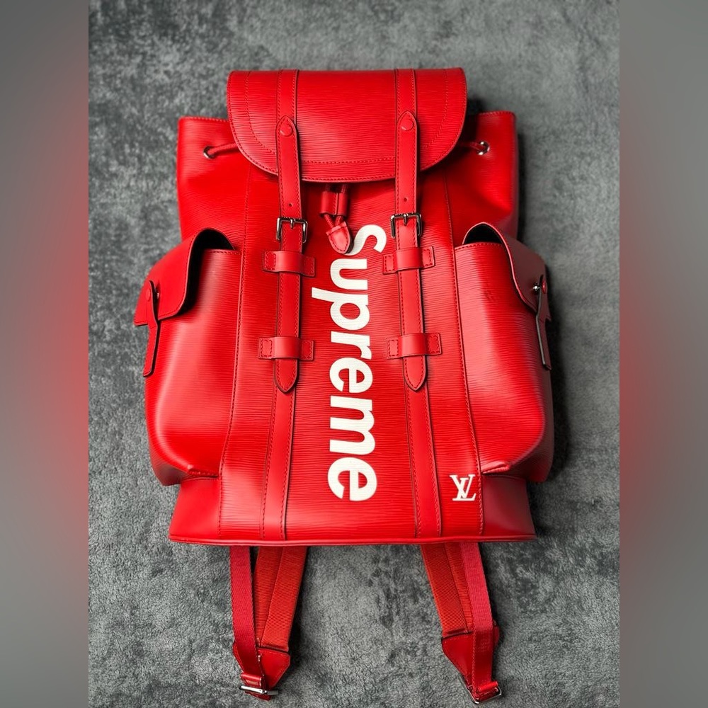 SUPREME X LV BAG NEVER USED